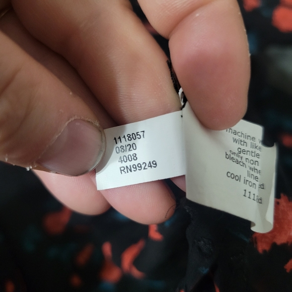 Lane Bryant blouse size 18/20 Black Rose LongSleeve Clip Dot sheer Chiffon top - Picture 7 of 8